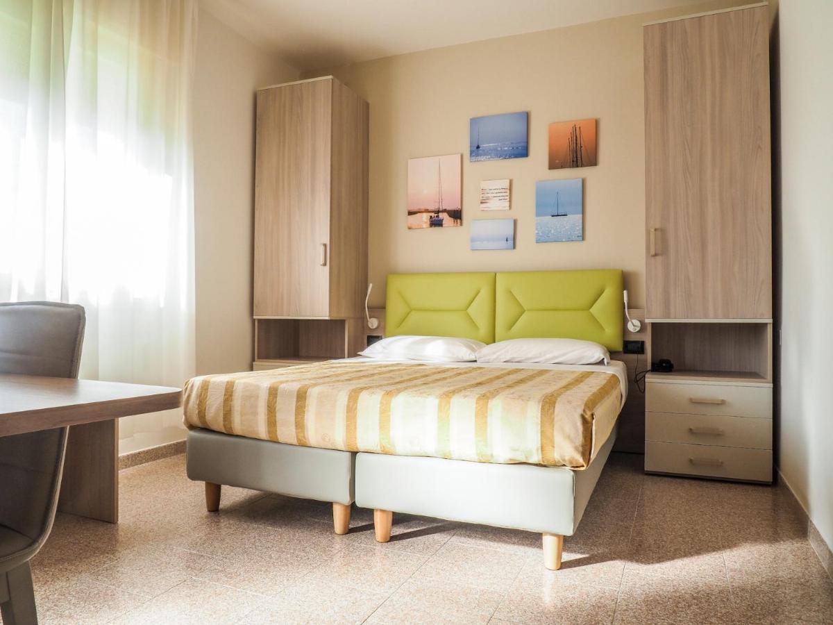 Hotel Angelo Caorle Bagian luar foto